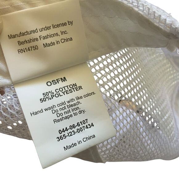 Marvel Trucker Hat Cap Baseball Beige Red Embroidered Berkshire Snap Back NWT - Picture 7 of 13